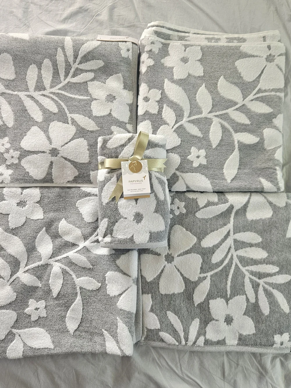 Papyrus Gray & White Floral Towel Set